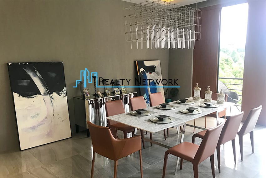 maria-luisa-luxury-house-for-sale-2nd-floor-dining-area-set