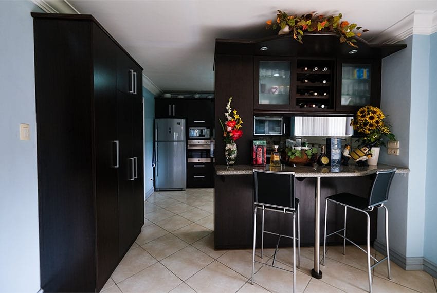 garnetville-house-for-sale-kitchen-nook