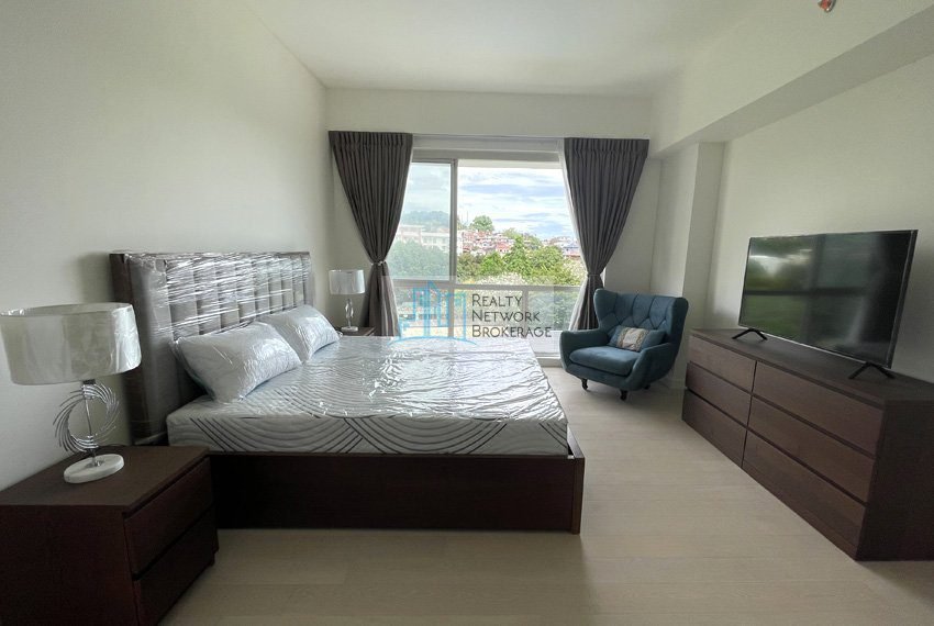 32-sanson-1-bedroom-executive-for-sale-bedroom