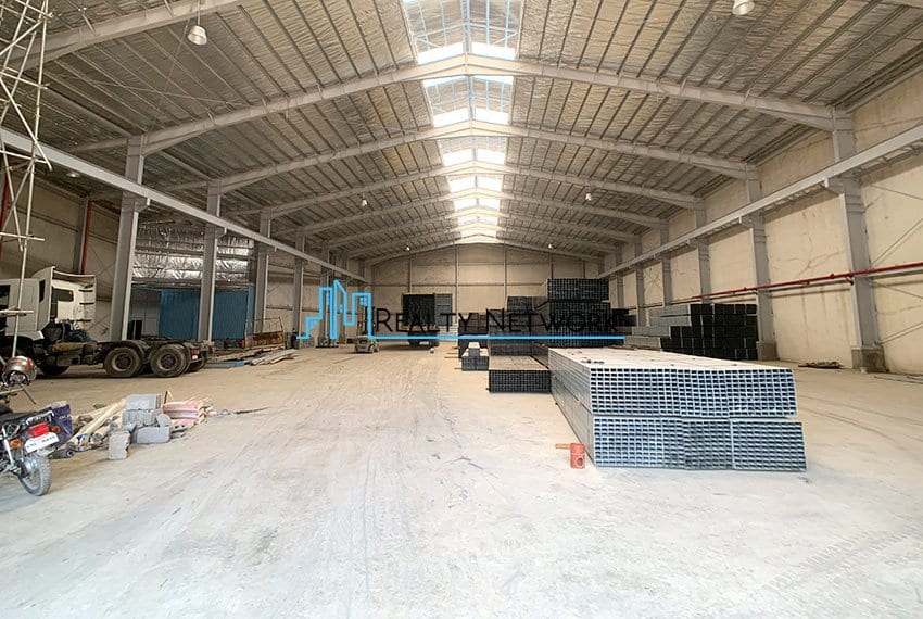 6400-sqm-warehouse-for-rent-in-mandaue-2nd-warehouse-entrance