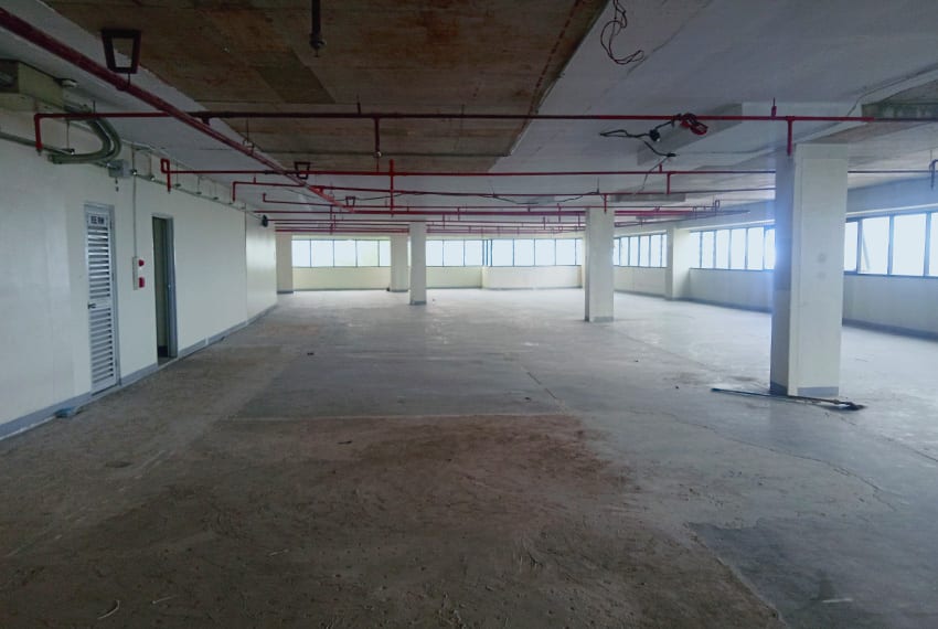 950-sqm-office-floor-for-rent-in-cebu-business-park-bare-unit