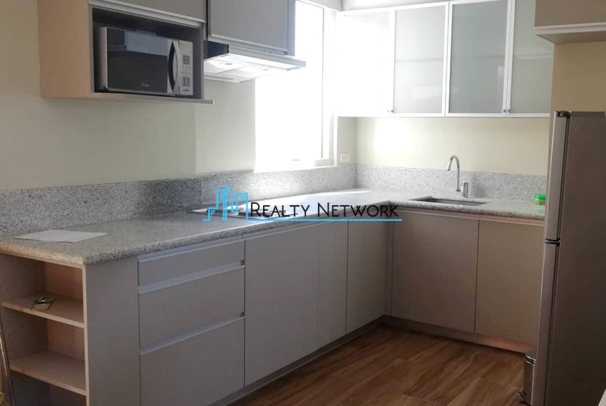 1-bedroom-in-marco-polo-tower-1-for-sale-kitchen