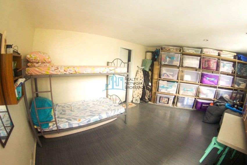 high-end-sto-nino-village-property-for-sale-maids-room