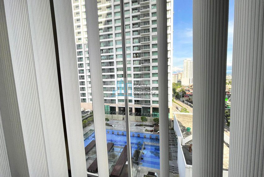 2-bedroom-for-rent-in-the-alcoves-cebu-outside-view