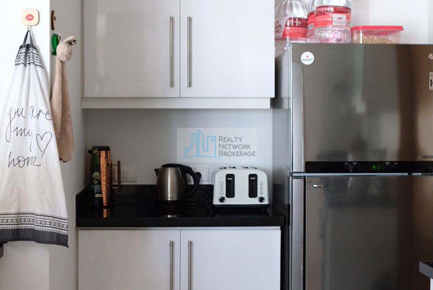 parkpoint-cebu-2-bedroom-for-sale-kitchen