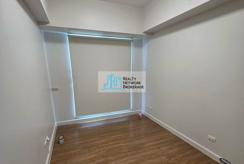 2 BR Solinea Tower 3 - 20