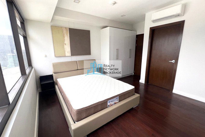 1-bedroom-with-bathtub-in-alcoves-for-rent-1-bedroom