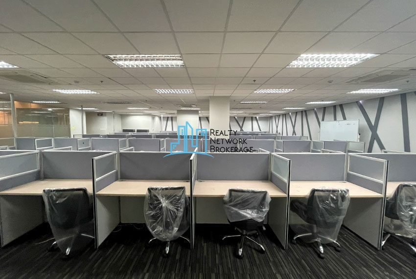 1000 SqM, Office Space For Rent In IT Park-WORKSPACE