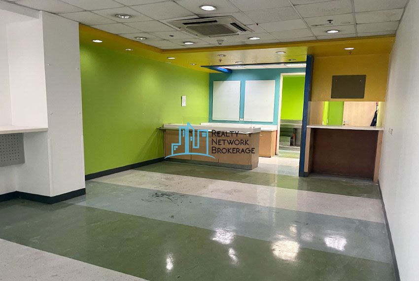 Office Space For Rent In IT Park, 1000 SqM-SPACE6