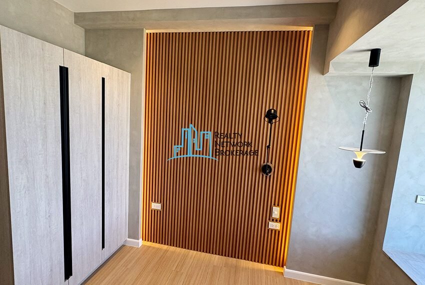 Mandani - 3 Bedroom Corner Unit- 14