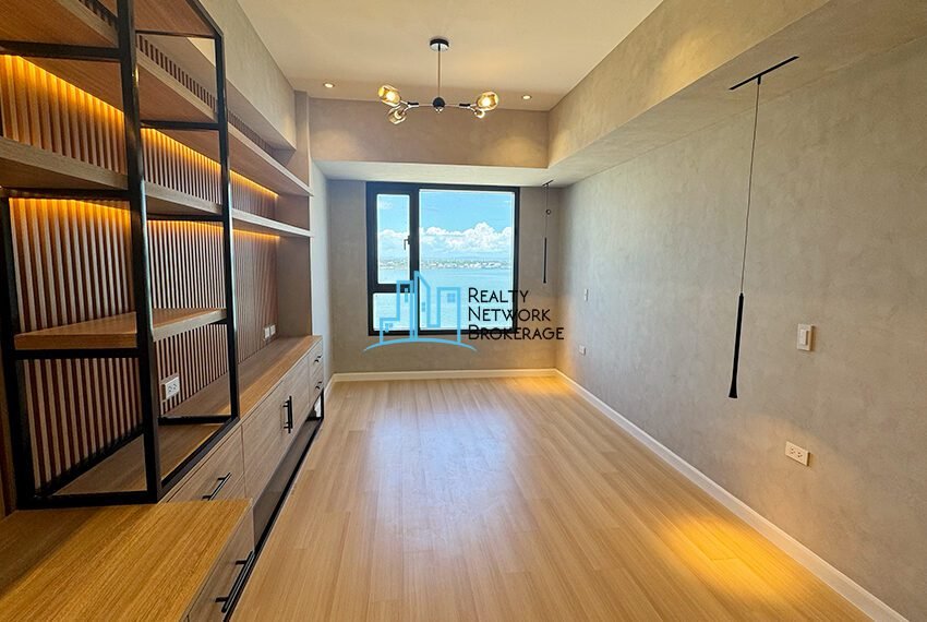 Mandani - 3 Bedroom Corner Unit- 16