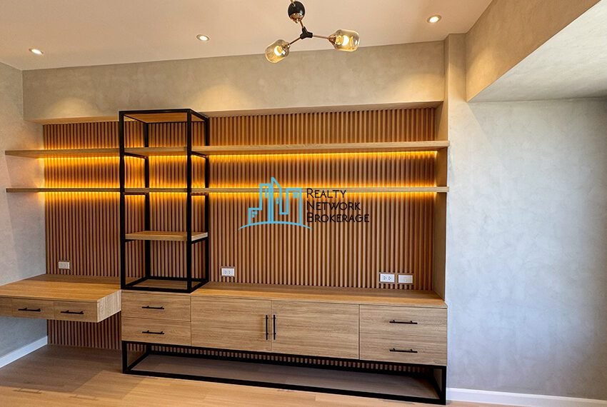 Mandani - 3 Bedroom Corner Unit- 17