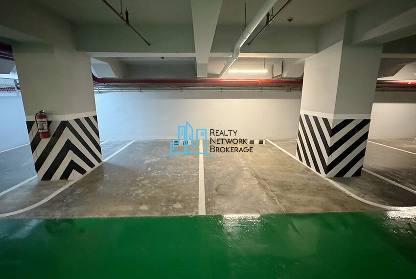 Mandani - 3 Bedroom Corner Unit- 25