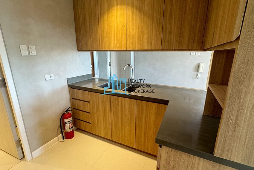 Mandani - 3 Bedroom Corner Unit- 5
