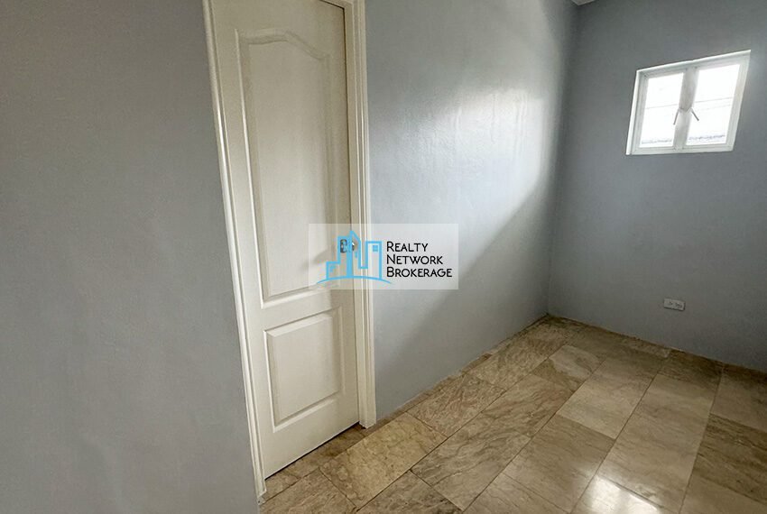 3 Bedroom Unit PIC 16