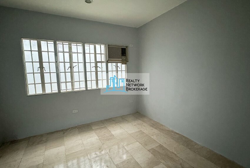 3 Bedroom Unit PIC 17