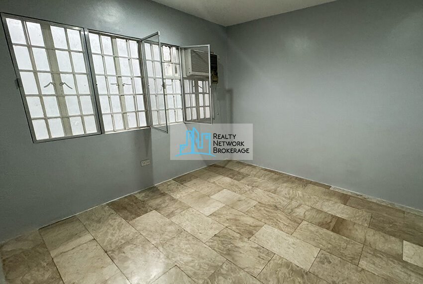 3 Bedroom Unit PIC 18