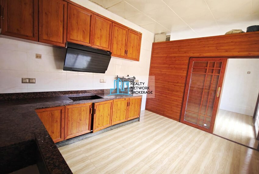 4 Bedroom House For Sale 8