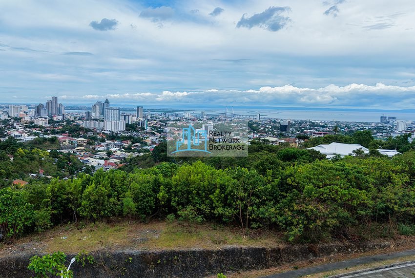 329 SqM Monterrazas 7